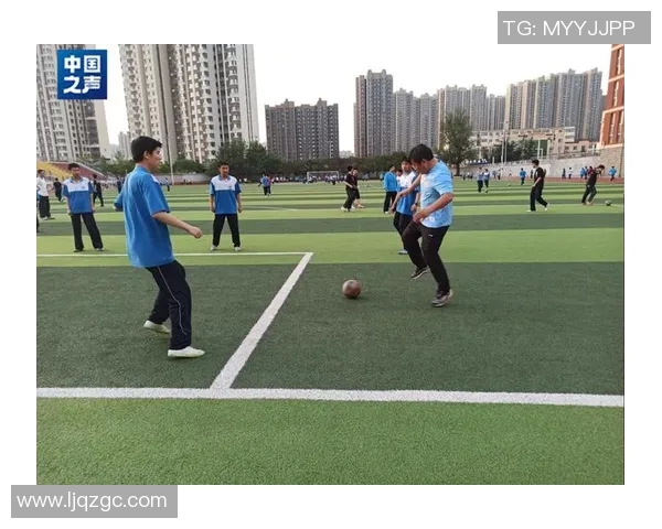 足球明星们的日常生活揭秘从晨跑到夜晚训练的精彩瞬间
